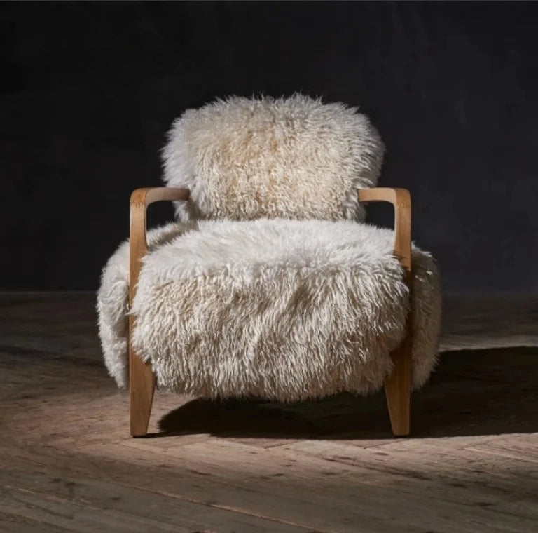 CloudHaven | Luxury Sheepskin Accent Chair – Solid Wood Lounge Armchair for Elegant Living"