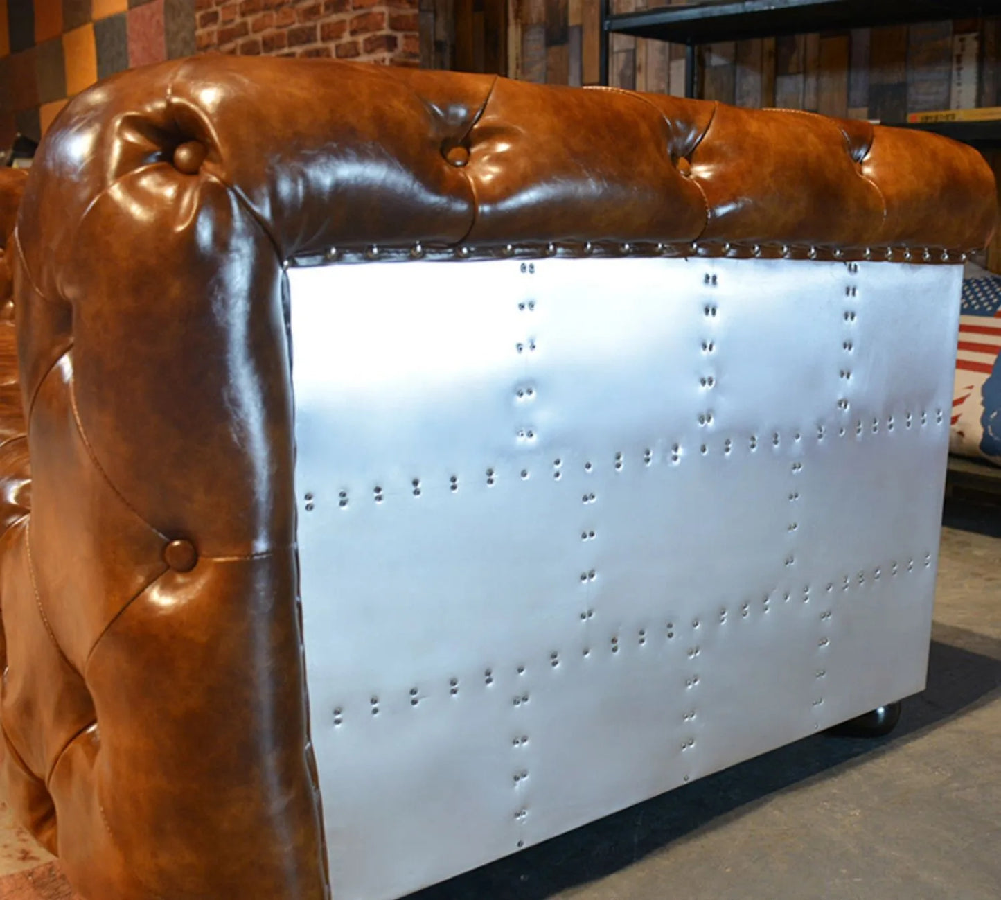 Heritage Luxe | Retro Chesterfield 3-Seater Sofa in Top Grain Leather with Aviation Elegance