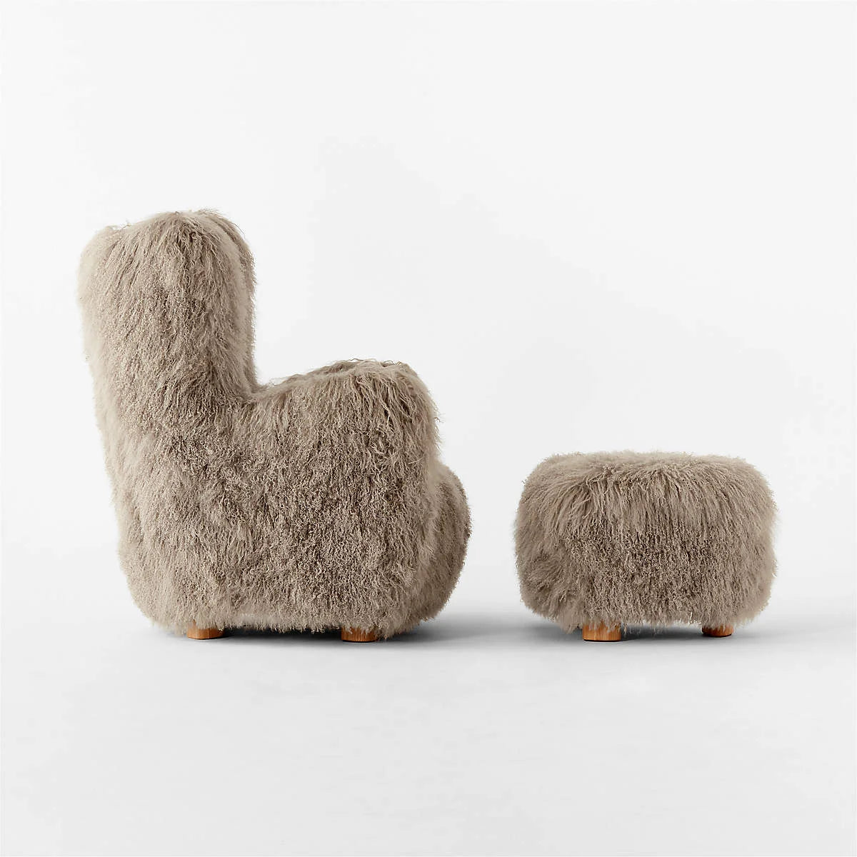 Nordic Luxe | Modern Mongolian Sheepskin Armchair & Ottoman – Ultra-Soft Lounge Comfort"