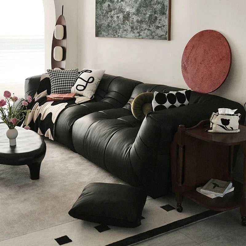 Italian Luxe | Minimalist Black Leather Sofa – Modern Elegance for Living Spaces