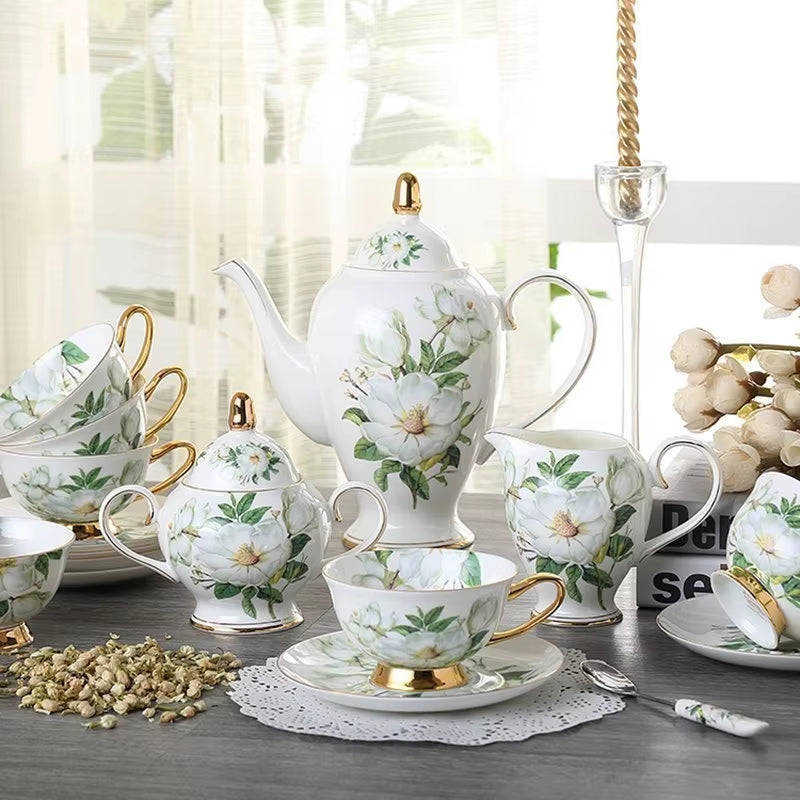 Chic Coffee Set Ideal for Entertaining Guests Featuring Elegant Mugs and Porcelain Premium Craftsmanship