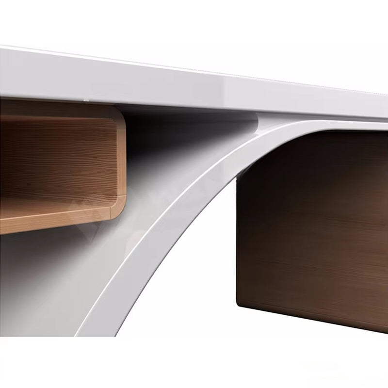 Executive Command | Modern Manager’s Office Desk – Sleek & Professional Design