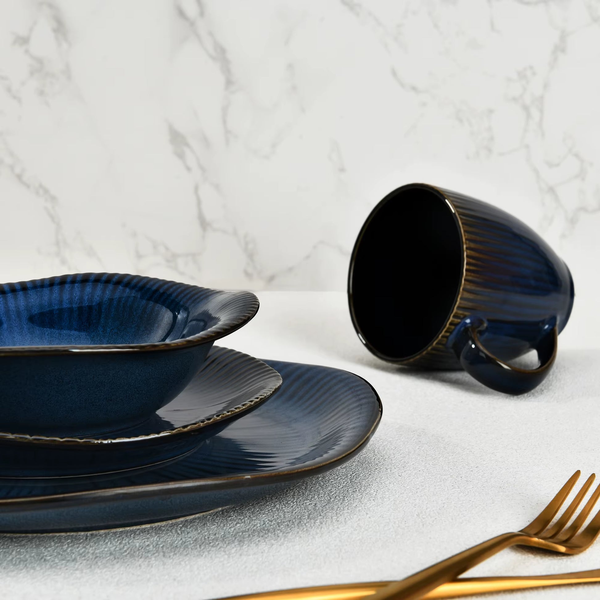 16Pcs Retro Blue Glaze Japanese Style Stoneware New round Dinner Plate Bowl Tableware Sets Blue Glaze Service Dinnerware Set