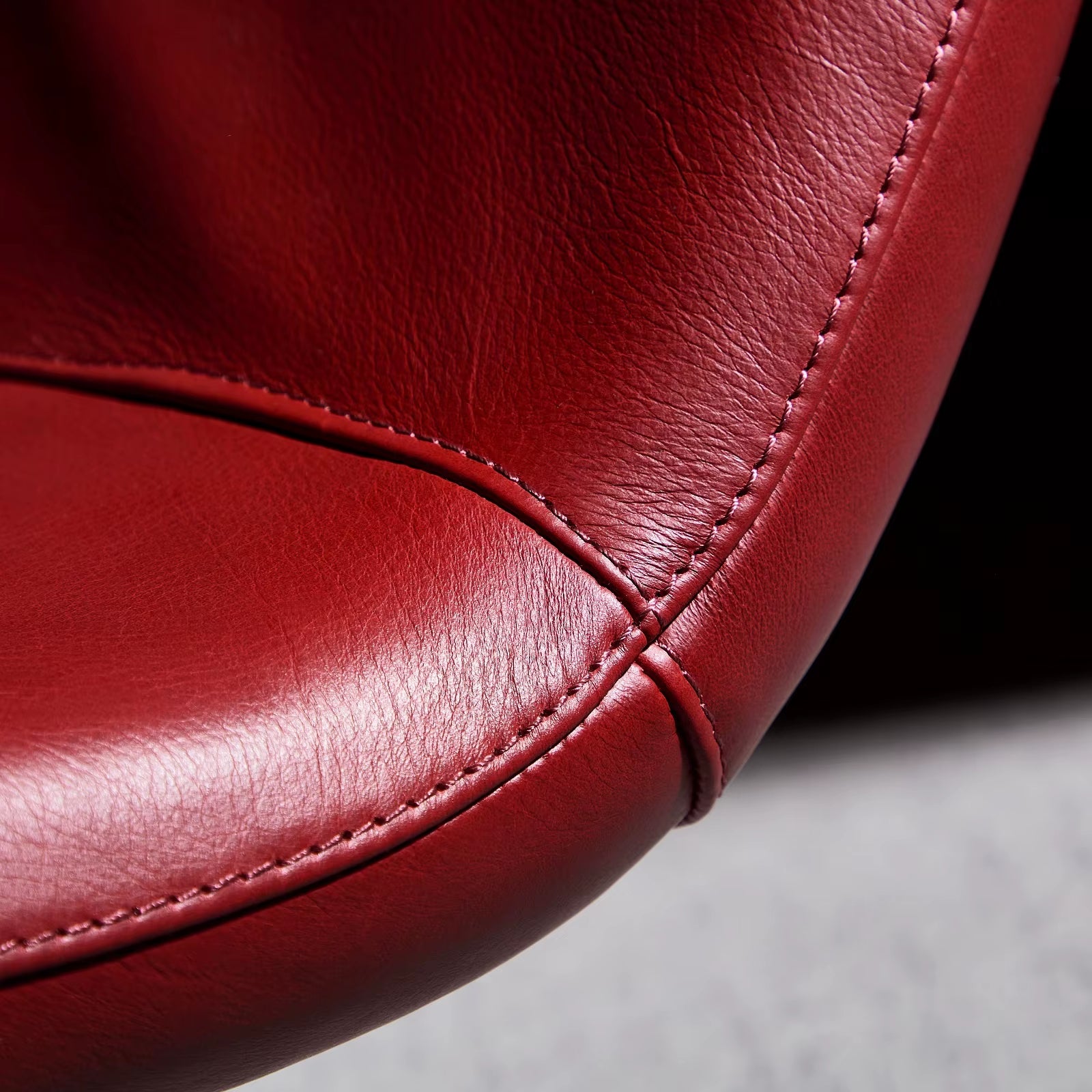 Red Full Genuine Leather Sofa Chair Modern Design Chaise Lounge Single Leisure Chair