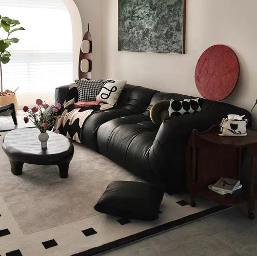 Italian Luxe | Minimalist Black Leather Sofa – Modern Elegance for Living Spaces