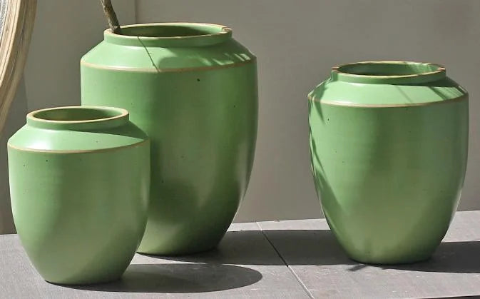 Rustic Zen | Handcrafted Coarse Ceramic Retro Vase – Timeless Earthenware Accent for Elegant Décor"