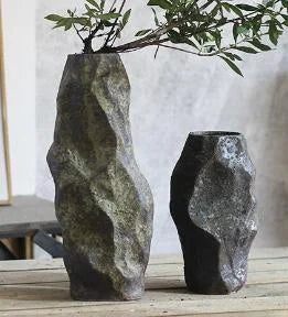 Rustic Zen | Handcrafted Coarse Ceramic Retro Vase – Timeless Earthenware Accent for Elegant Décor"