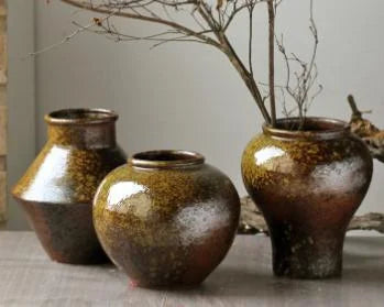 Rustic Zen | Handcrafted Coarse Ceramic Retro Vase – Timeless Earthenware Accent for Elegant Décor"