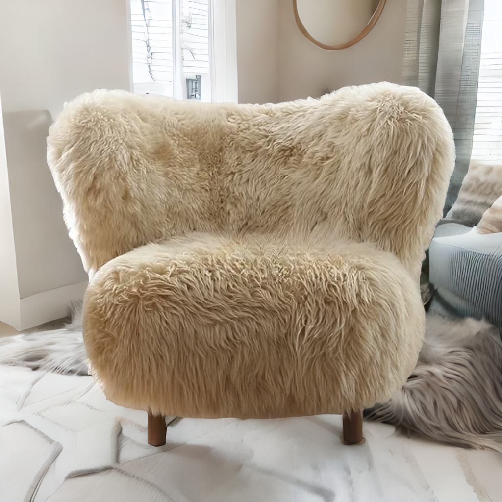 Italian Luxury Sheepskin Wingback Lounge Chair – Minimalist Villa Designer Quiet Chai