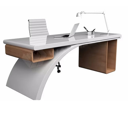 Executive Command | Modern Manager’s Office Desk – Sleek & Professional Design